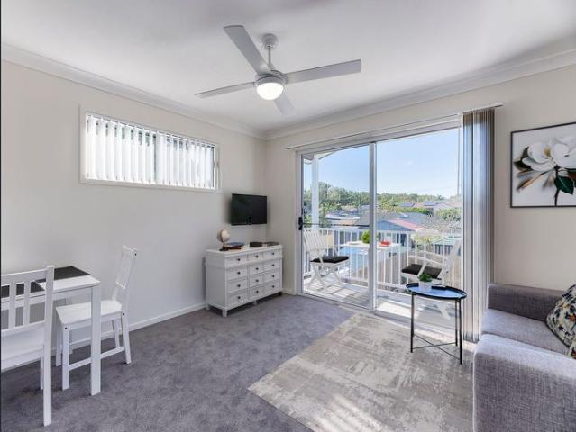 Granny Flat for rent in Toombul, Queensland