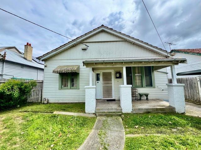 Granny Flat for rent in Camerons Creek, Victoria