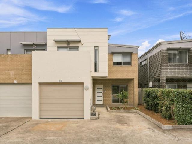 Townhouse for rent in Sydney, New South Wales