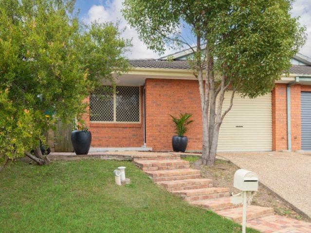 Duplex for sale in Ambergate, New South Wales