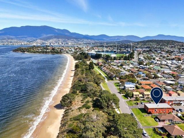 Apartment for sale in Bellerive, Tasmania