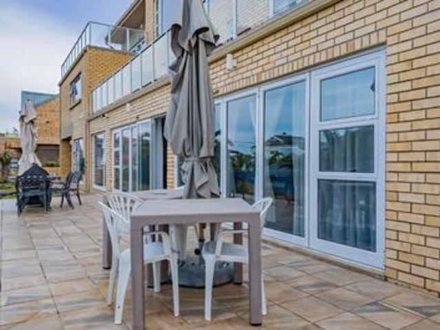 Apartment for rent in Strand, Western Cape