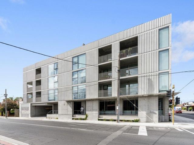 Apartment for rent in McKinnon, Melbourne