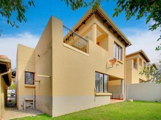 Townhouse for rent in Sandton