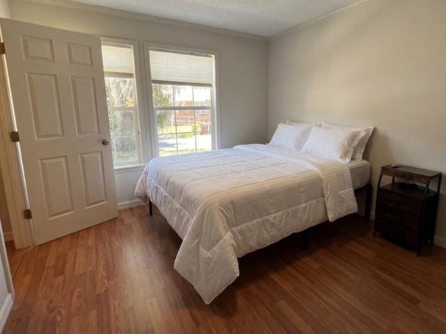 Room for rent in Saint Johns, Florida