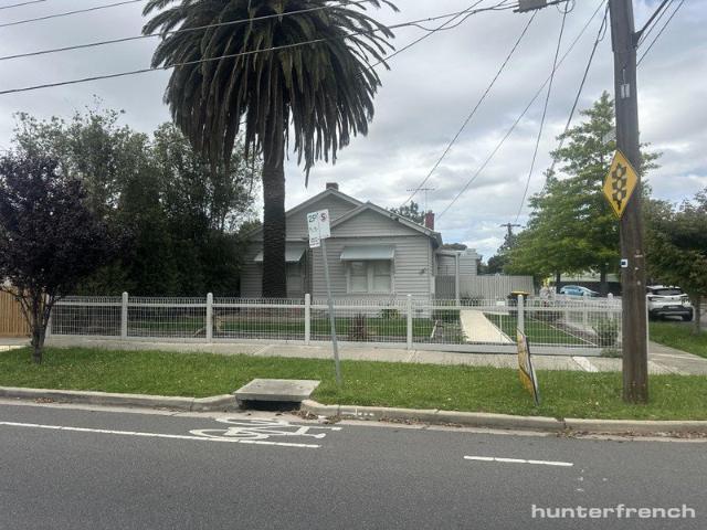 Granny Flat for rent in Camerons Creek, Victoria