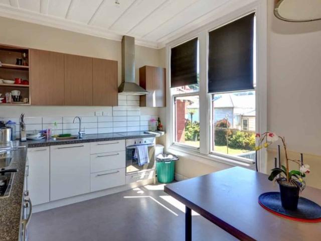 Property for rent in Otakou