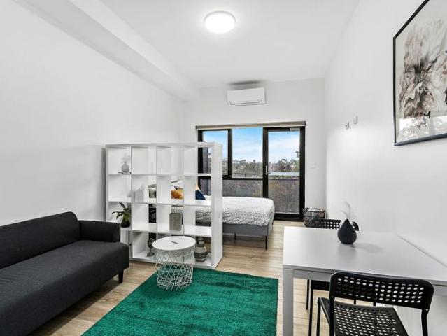 Granny Flat for rent in Sydney, New South Wales