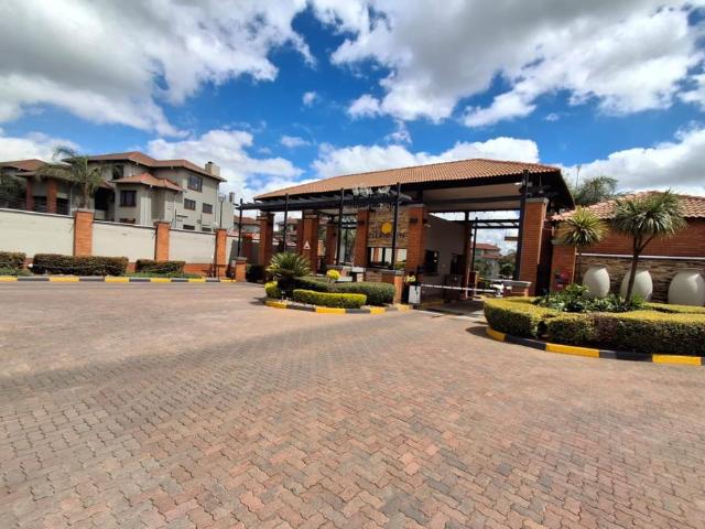 Apartment for rent in Bedfordview, City of Ekurhuleni Metropolitan Municipality