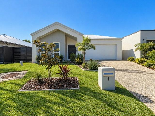 House for rent in Banksia Beach, Greater Brisbane