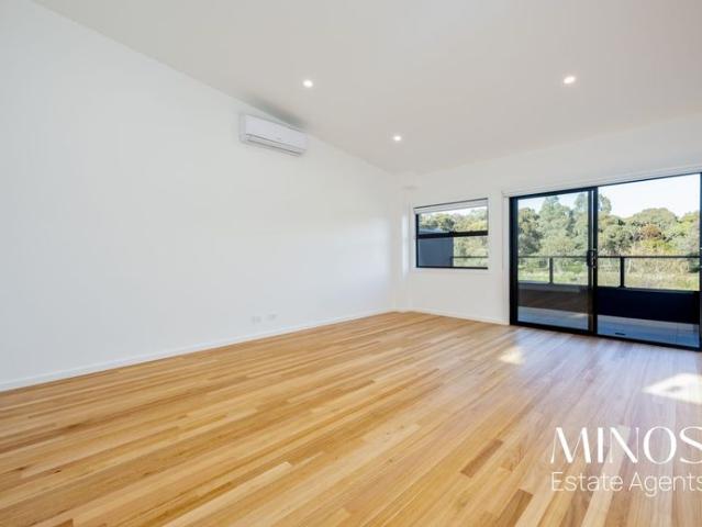 Townhouse for rent in Camerons Creek, Victoria