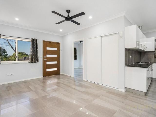 Apartment for rent in Eschol Park, Sydney