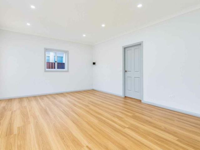 Granny Flat for rent in Sydney, New South Wales