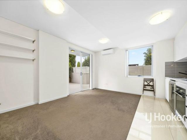 Apartment for rent in Mays Hill, Sydney