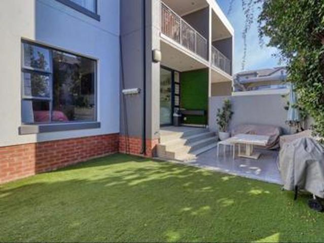Apartment for sale in Alexandra, Gauteng