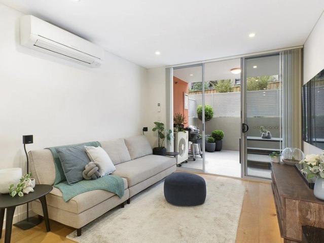 Apartment for rent in Lower North Shore, Sydney