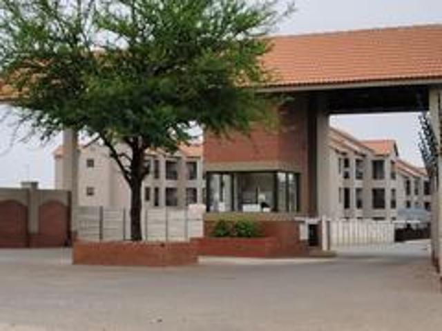 Townhouse for sale in Ekurhuleni, Gauteng