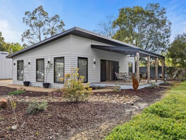 House for sale in Halls Gap, Victoria