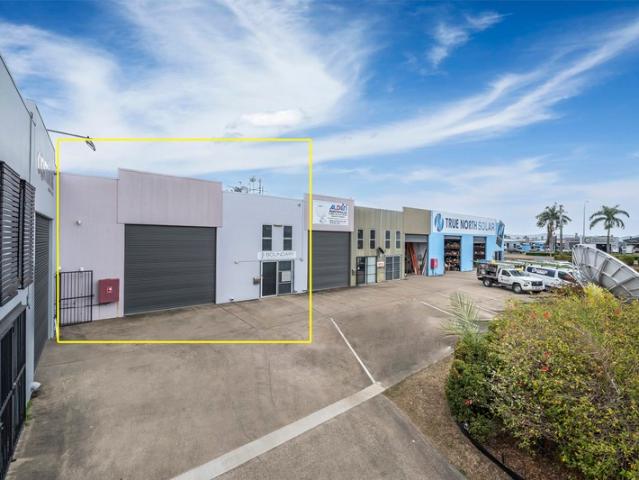 Warehouse for rent in Townsville, Queensland