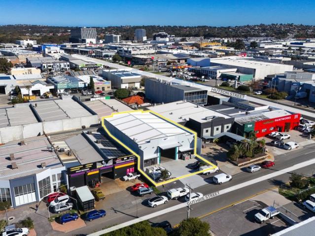 Warehouse for rent in Stirling, Western Australia
