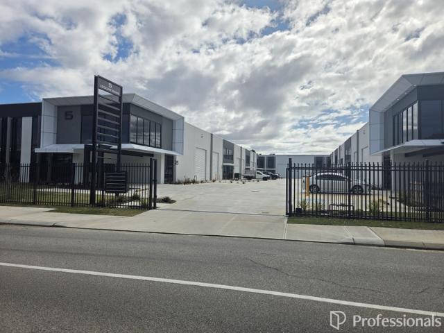 Warehouse for rent in Stirling, Western Australia