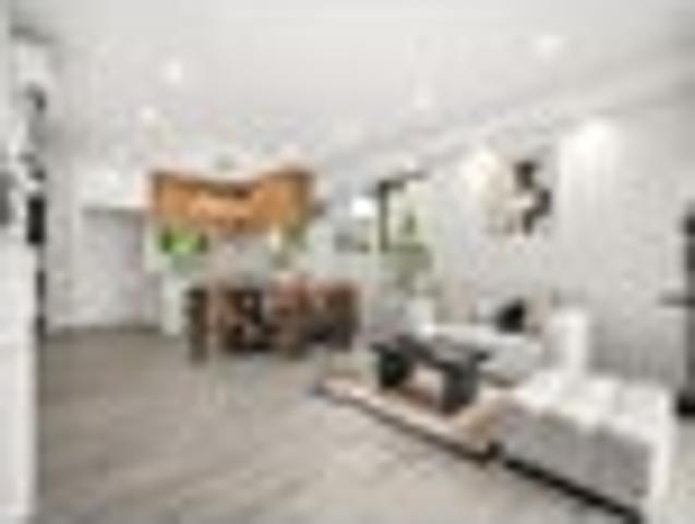 Townhouse for sale in Wairau Valley