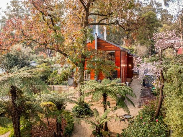 House for sale in Avonsleigh, Melbourne