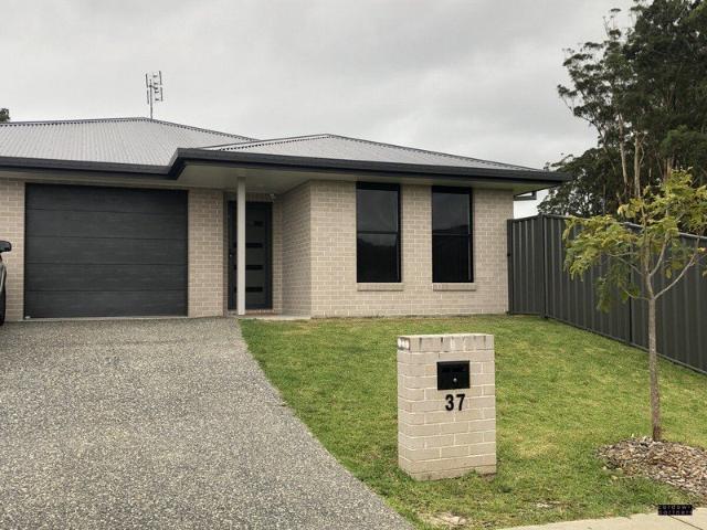House for rent in Sandy Beach, Coffs Harbour City Council