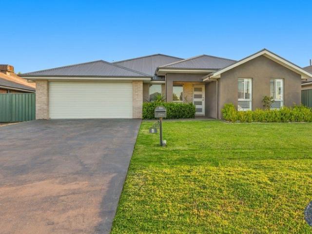 House for sale in Young, Hilltops Council