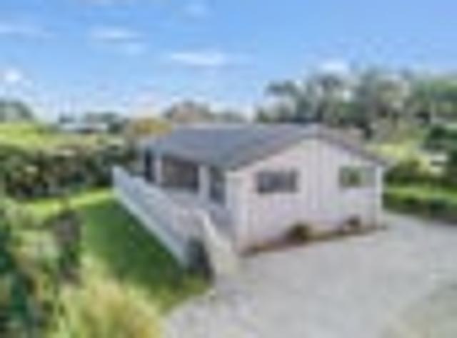 House for sale in Otakou