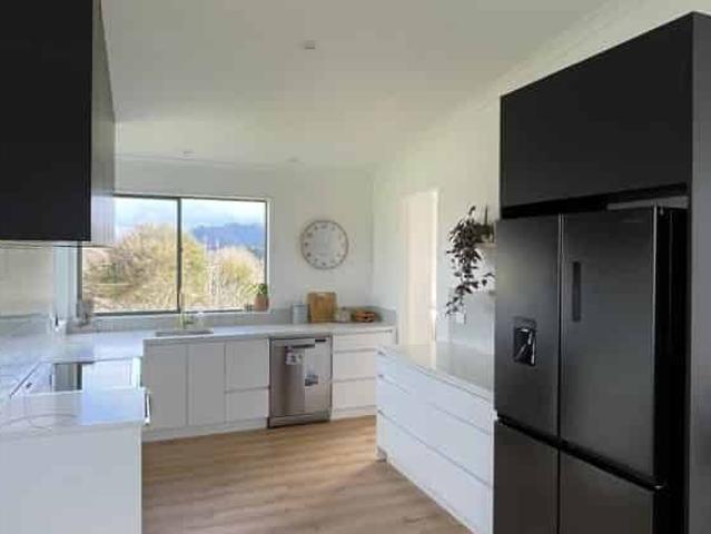 House for rent in Athenree, Bay Of Plenty
