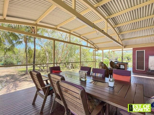 House for sale in Horseshoe Bay, Queensland