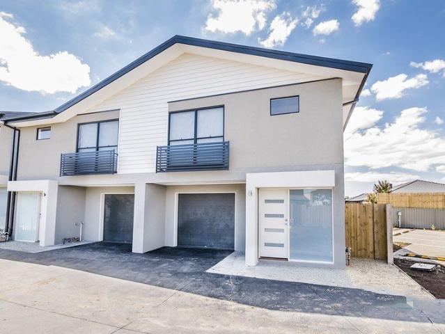 House for rent in The Hunt Club, Melbourne