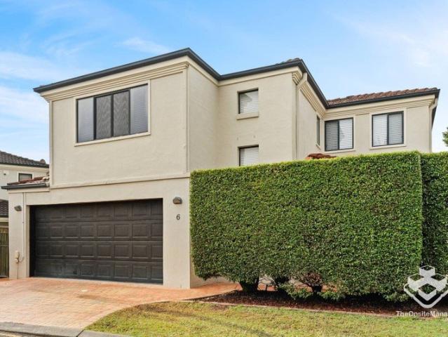 Townhouse for sale in Toombul, Queensland