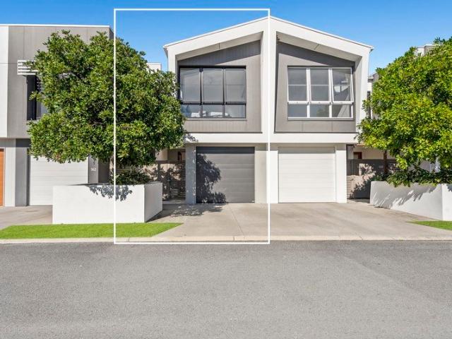 Townhouse for sale in Fernbrook, Queensland