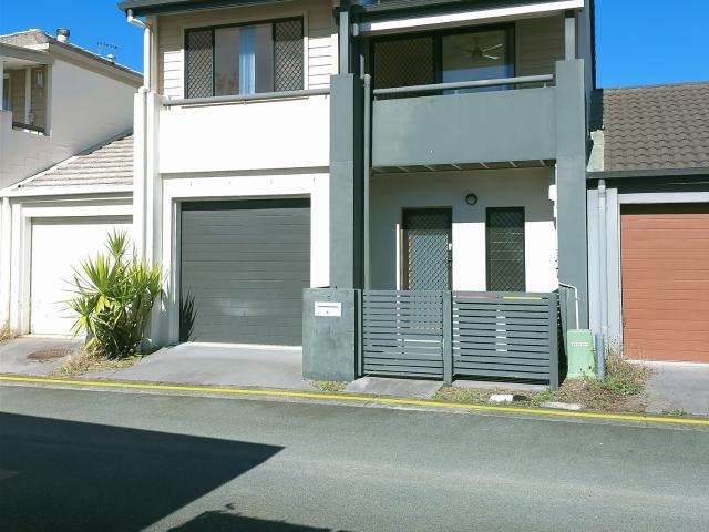 House for sale in Fitzgibbon