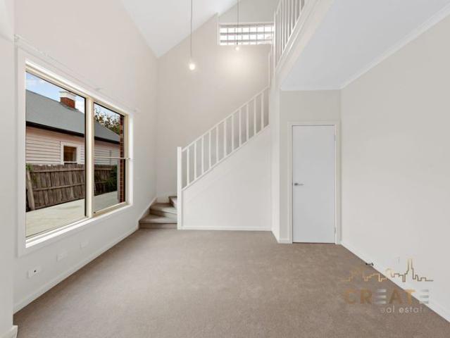 Townhouse for rent in Camerons Creek, Victoria