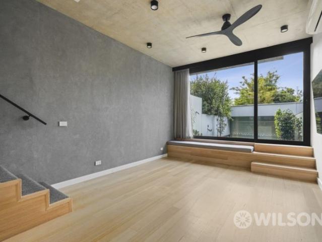 Townhouse for rent in Camerons Creek, Victoria