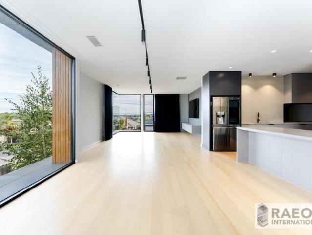 Townhouse for rent in Camerons Creek, Victoria
