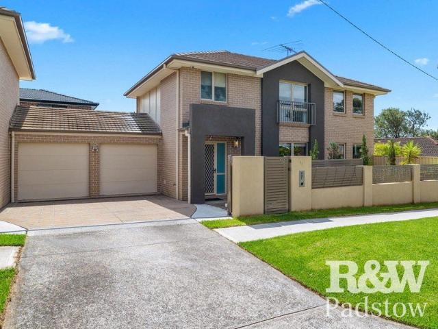 Duplex for rent in Panania, Sydney