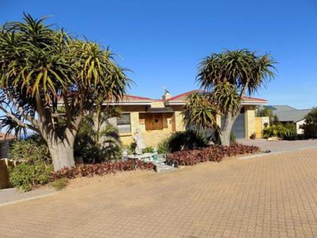 House for sale in Groot Brak Rivier, Western Cape