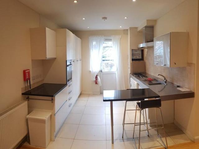 House for rent in Hendon, Greater London
