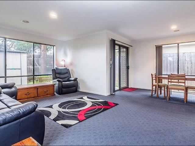 Townhouse for rent in Camerons Creek, Victoria