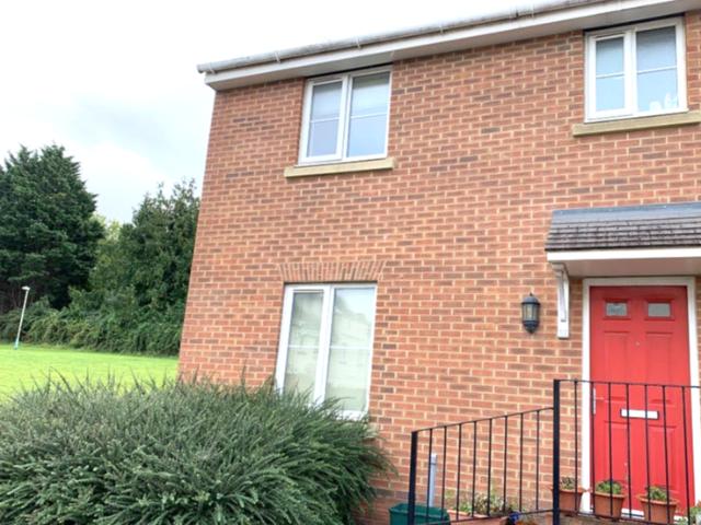 Room for rent in Oakley, Golden Valley