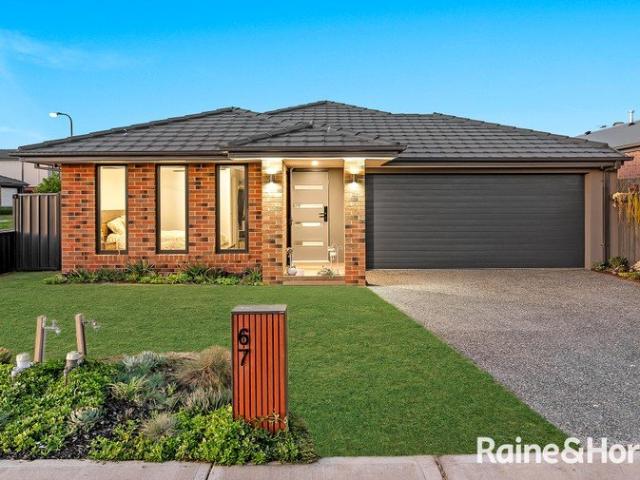 House for sale in Sapphire Estate, Melbourne