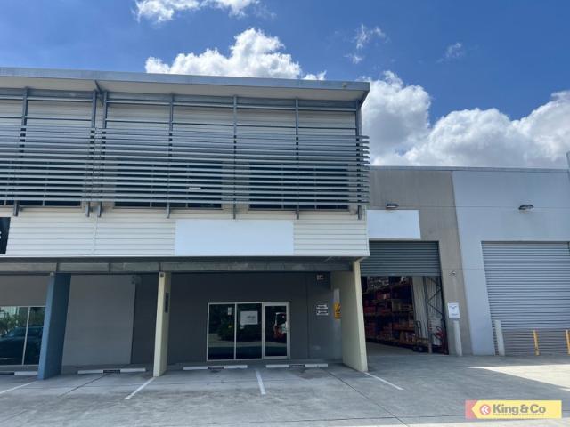 Warehouse for rent in Toombul, Queensland