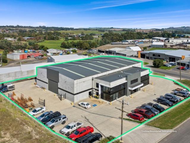 Warehouse for sale in Korumburra, Victoria