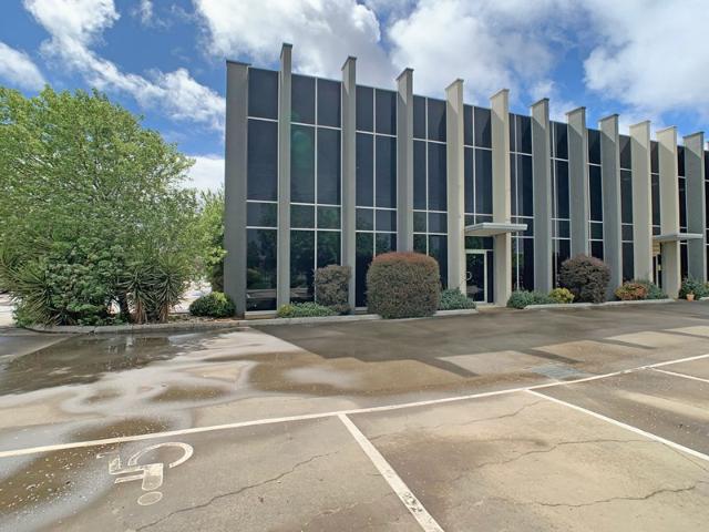 Warehouse for rent in Ballarat, Victoria