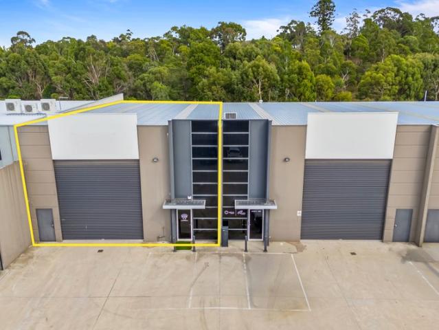 Warehouse for sale in Ballarat, Victoria