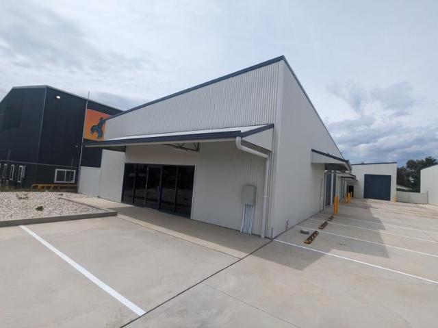 Warehouse for rent in Orange, New South Wales